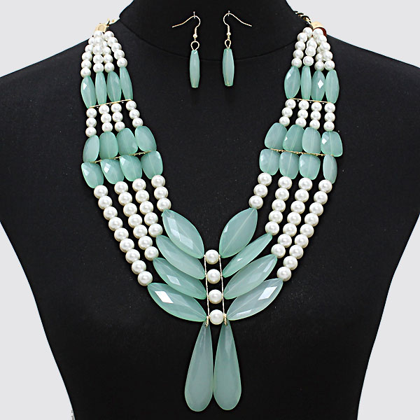 Layered Translucent Acrylic Bead Pearl Necklace