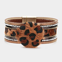 Leopard Patterned Round Accented Faux Leather Magnetic Bracelet
