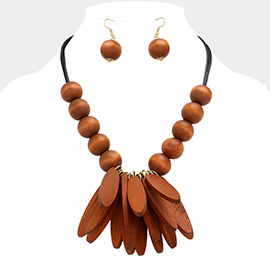 Abstract Wood Plate Ball Bib Necklace