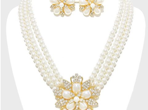 Wholesale-2BCostume-2BJewellery.jpg