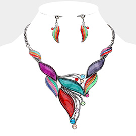 Abstract Epoxy Cluster Vine Necklace