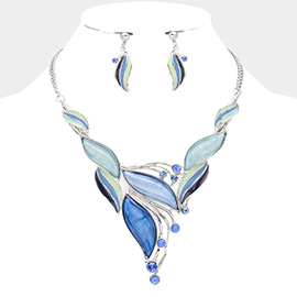 Abstract Epoxy Cluster Vine Necklace