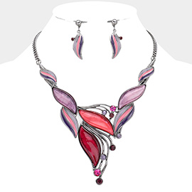 Abstract Epoxy Cluster Vine Necklace