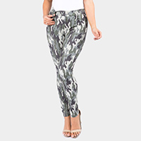 Camouflage Cotton Blend Jeggings