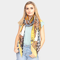 Snake Pattern Oblong Scarf