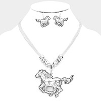Antique Metal Horse Pendant Necklace