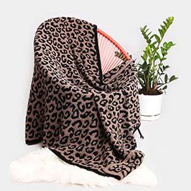 Leopard Patterned Reversible Throw Blanket