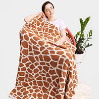 Reversible Giraffe Patterned Throw Blanket
