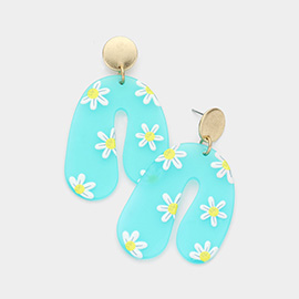 Daisy Flower Printed Resin Dangle Earrings