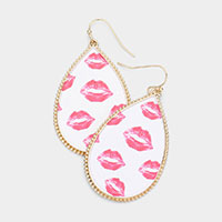 Lip Patterned Teardrop Dangle Earrings