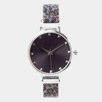 Round Dial Leopard Patterned Metal Magnetic Watch