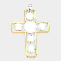 Metal Cross Pendant