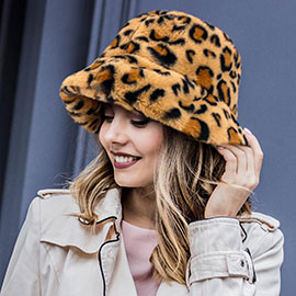 Leopard Patterned Faux Fur Bucket Hat