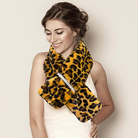 Leopard Patterned Faux Fur Bling Pull Through Scarf