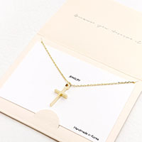 Metal Cross Pendant Necklace