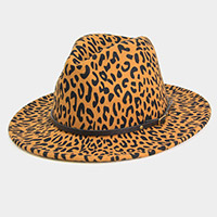 Faux Leather Band Detailed Leopard Patterned Panama Hat