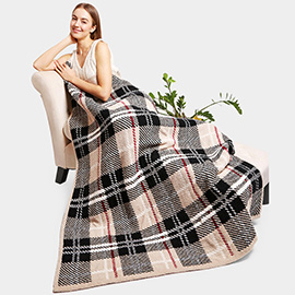 Tartan Check Patterned Throw Blanket