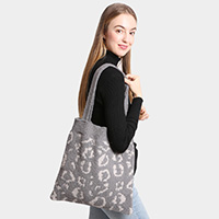 Leopard Knit Tote Bag