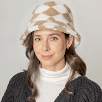 Diamond Patterned Sherpa Bucket Hat