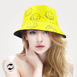 Reversible Happy Every Day Good Message Smile Patterned Bucket Hat