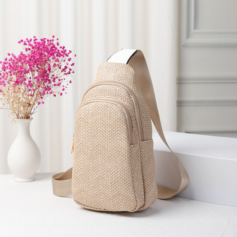 Zigzag Chevron Patterned Straw Sling Bag / Fanny Pack