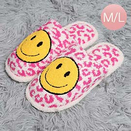Smile Accented Leopard Patterned Soft Home Indoor Floor Slippers
