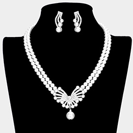 Rhinestone Embellished Pearl Necklace
