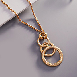 Triple Open Metal Circle Link Pendant Necklace