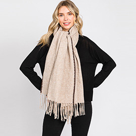 Edge Pointed Fringe Oblong Scarf