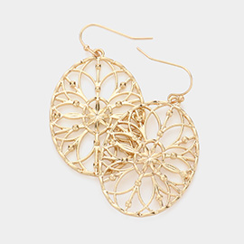 Pattern Detailed Metal Oval Dangle Earrings