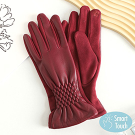 Pleat Detailed Touch Smart Gloves