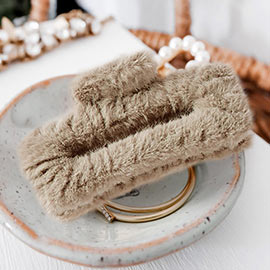 Faux Fur Rectangle Hair Claw Clip