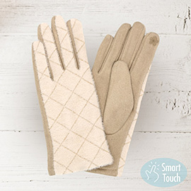 Diamond Patterned Touch Smart Gloves