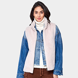 Solid Faux Fur Front Pockets Vest