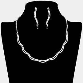 Wavy Rhinestone Necklace