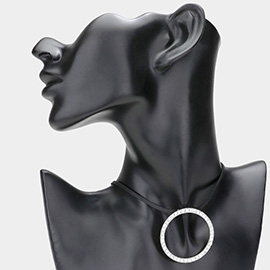 Rhinestone Paved Open Circle Pendant Faux Leather Choker Necklace