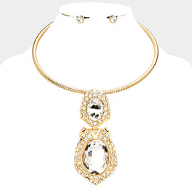 Oval Rhinestone Accented Hammered Metal Pendant Statement Necklace