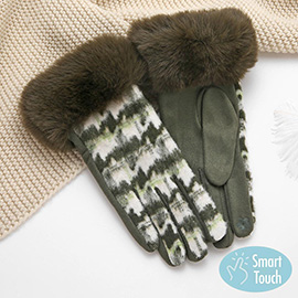 Big Houndtooth With Faux Fur Smart Touch Gloves