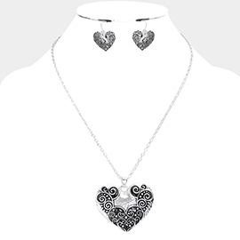 Antique Metal Western Heart Pendant Necklace