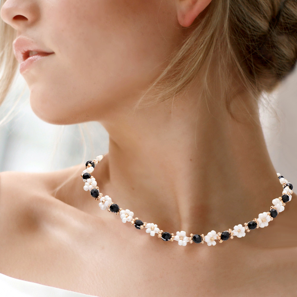 Flower Beaded Necklace