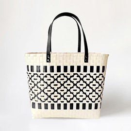 Quatrefoil Patterned Basket Weave Tote Bag / Shoulder Bag