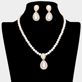 Teardrop Pearl Pointed Pendant Necklace