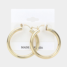 Metal Pin Catch Hoop Earrings