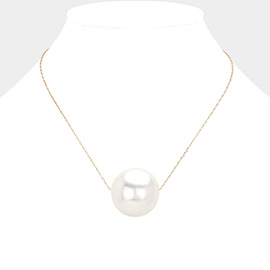 Oversized Pearl Ball Pendant Necklace