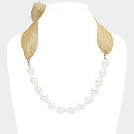 Ribbon Pearl Necklace