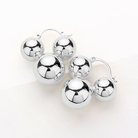 SECRET BOX_Sterling Silver Dipped Chunky Triple Metal Ball Pin Catch Earrings