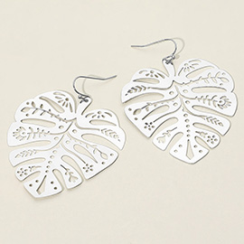 Brass Metal Tropical Leaf Filigree Teardrop Dangle Earrings