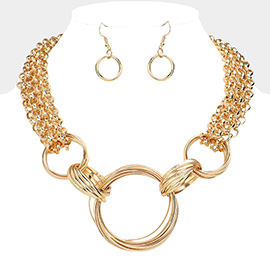 Multi Layered O Ring Pendant Pointed Chunky Chain Necklace
