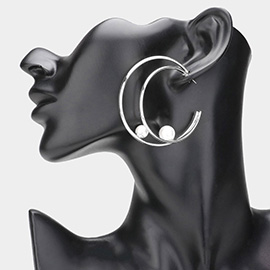 Pearl Pointed Crescent Hoop Earrings