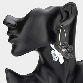 Metal Cut Out Flower Dangle Earrings